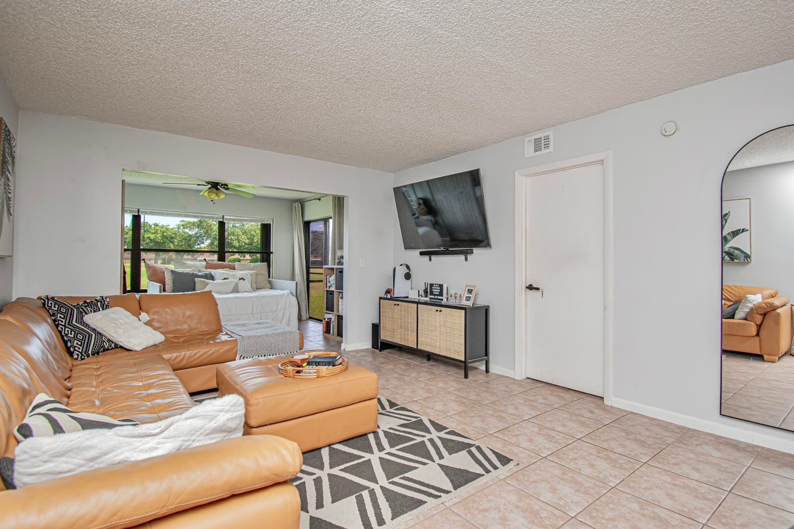 4696 Lucerne Lakes Boulevard 102, Lake Worth, FL 33467 photo 8