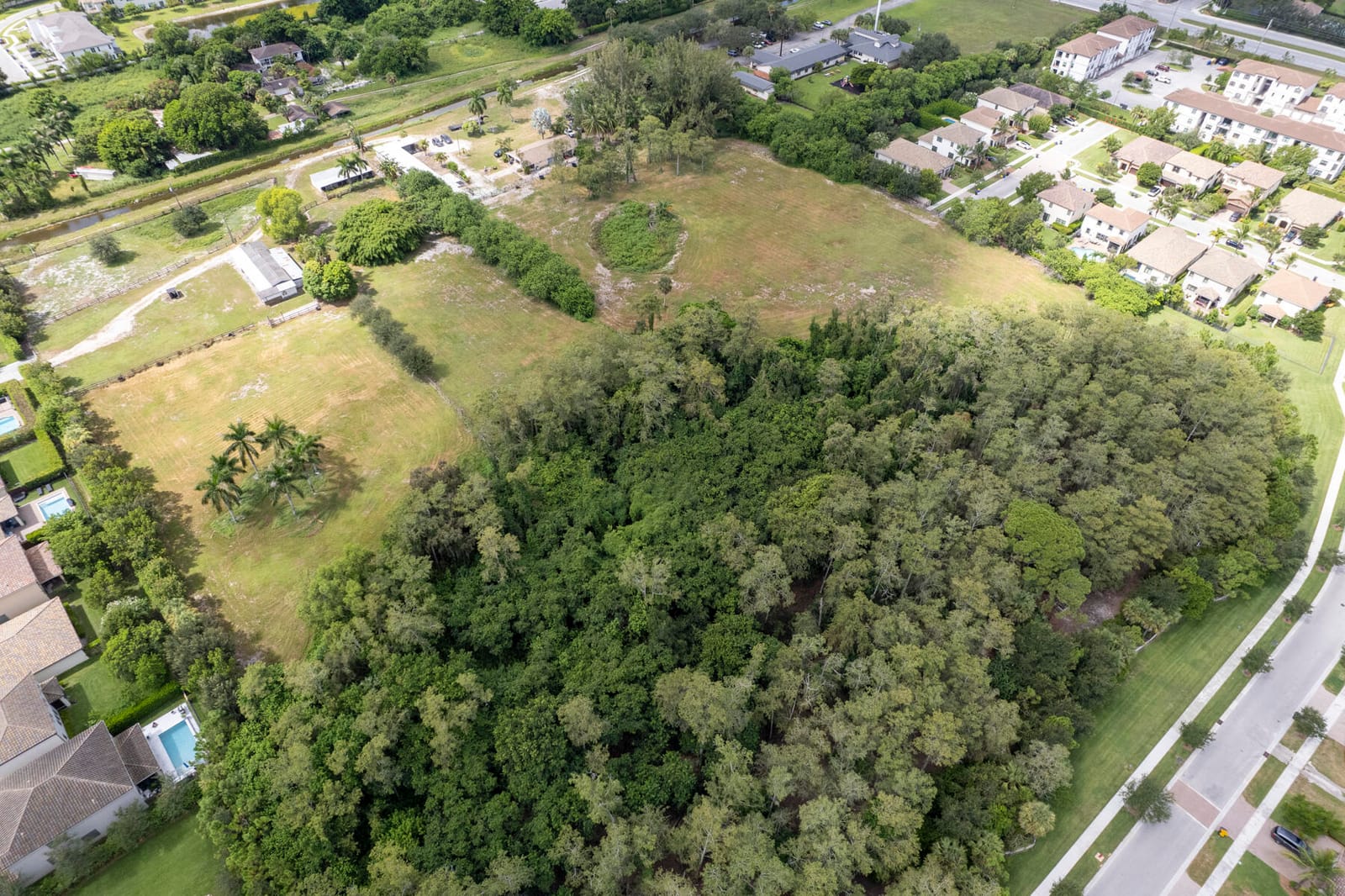 8946 Sea Chase Drive — photo 9
