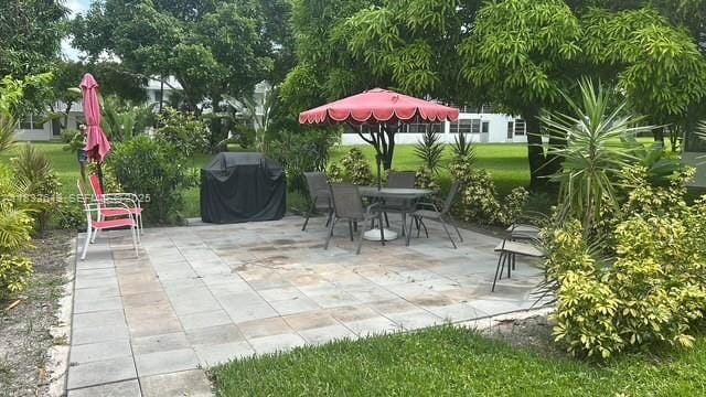 367 Sheffield O, West Palm Beach, FL 33417 photo 16