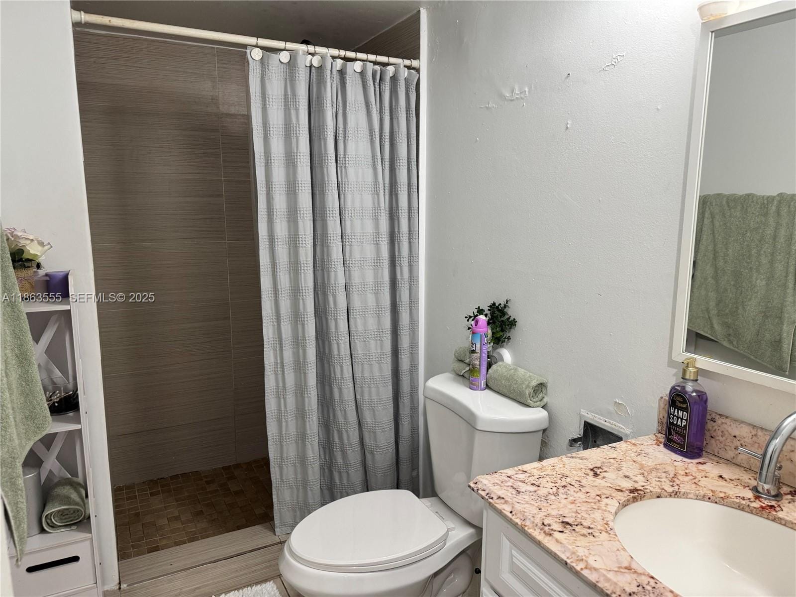 2075 NE 164th Street 105 — photo 10