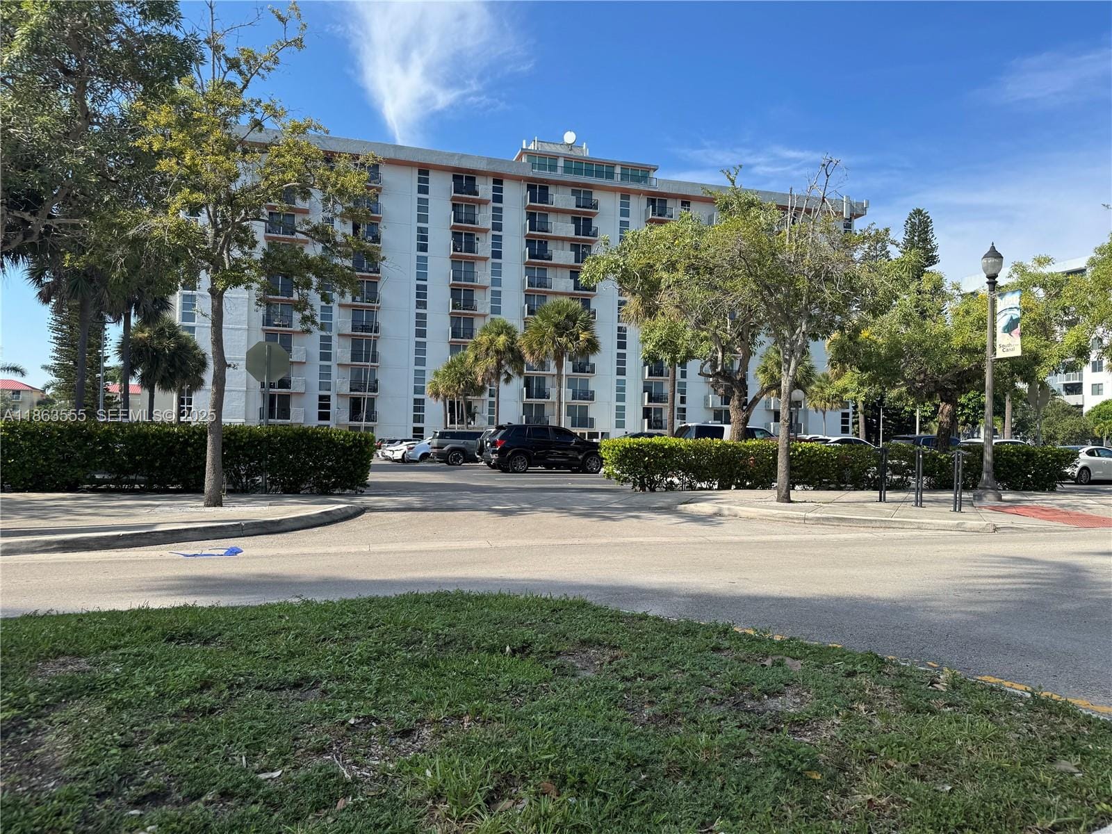 2075 NE 164th Street 105, North Miami Beach, FL 33162 photo 24
