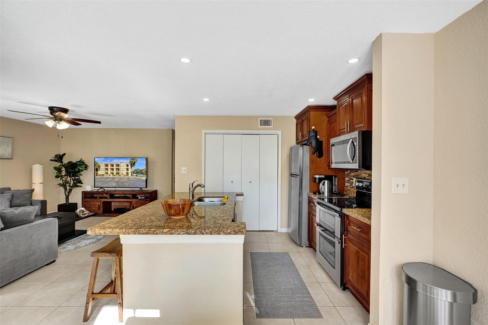 777 Riverside Drive 1517, Coral Springs, FL 33071 photo 14