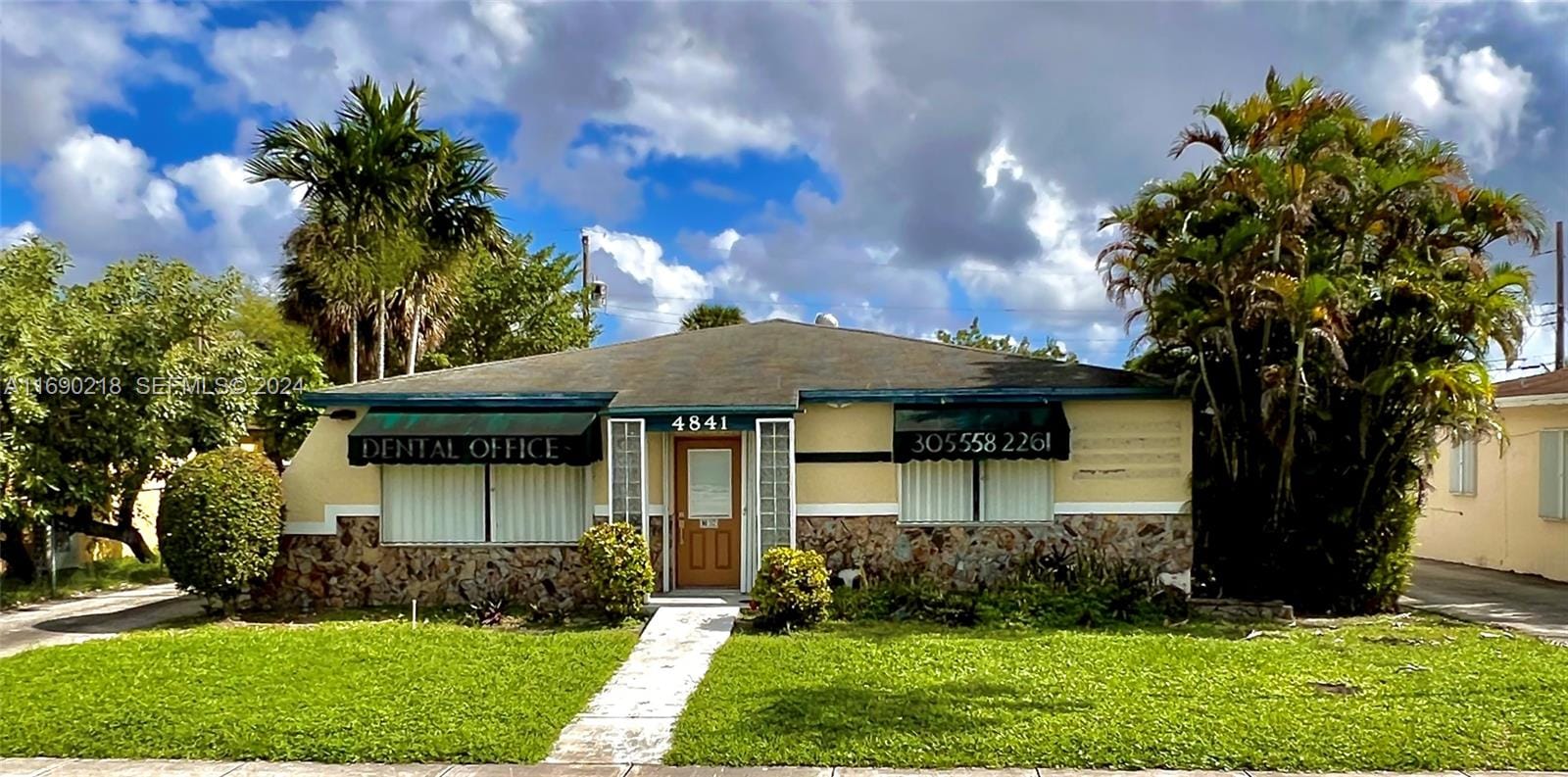 4841 W 4th Avenue, Hialeah, FL 33012
