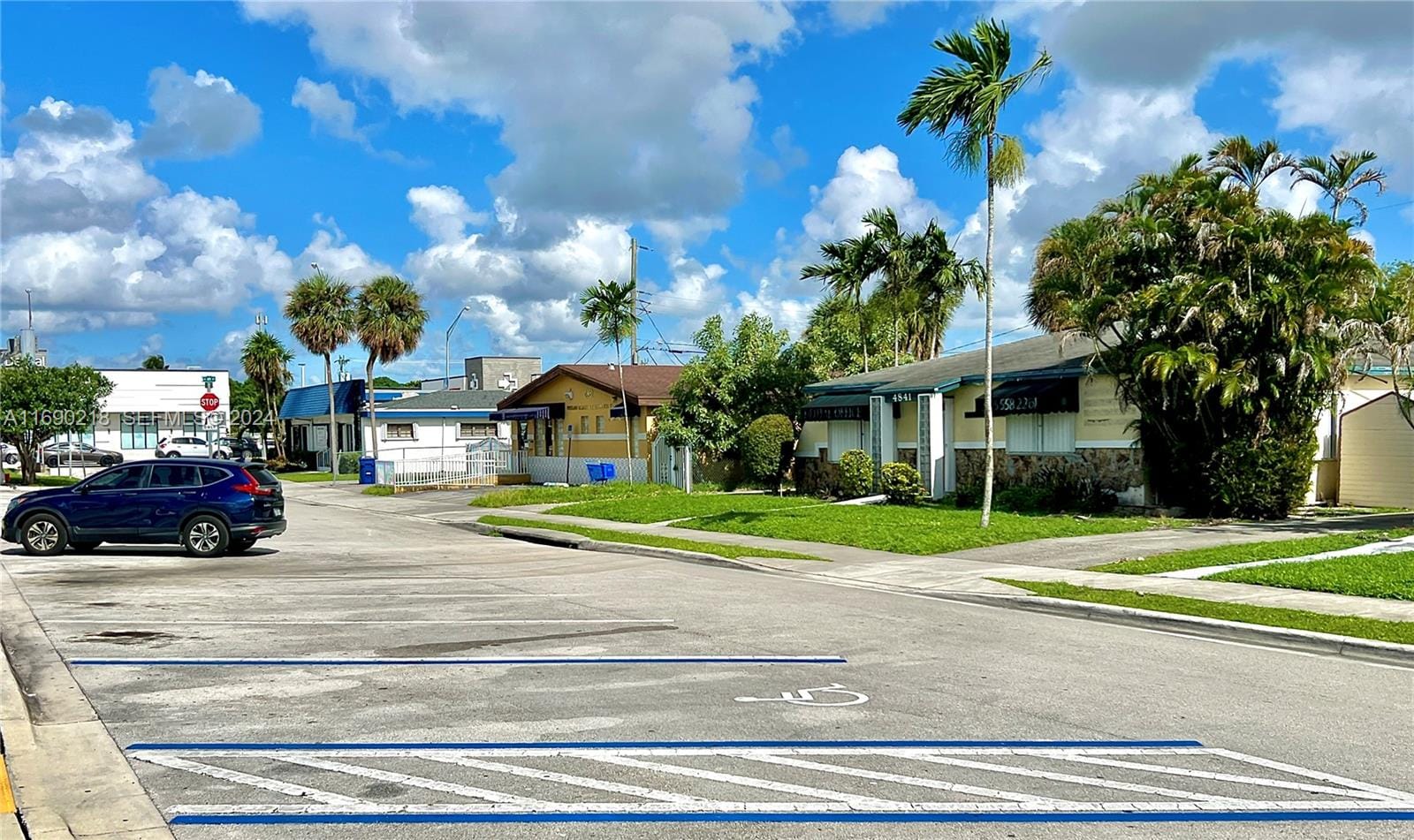 4841 W 4th Avenue, Hialeah, FL 33012 photo 3