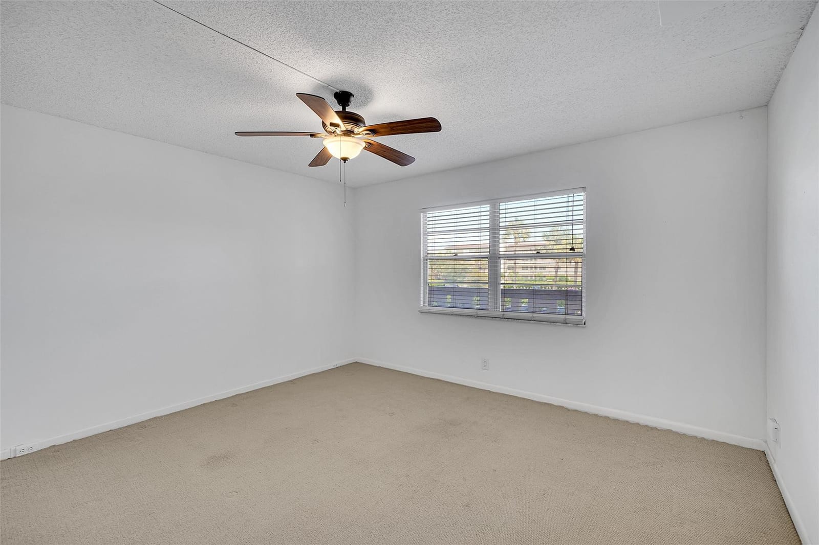 2903 Victoria Circle C2 — photo 12