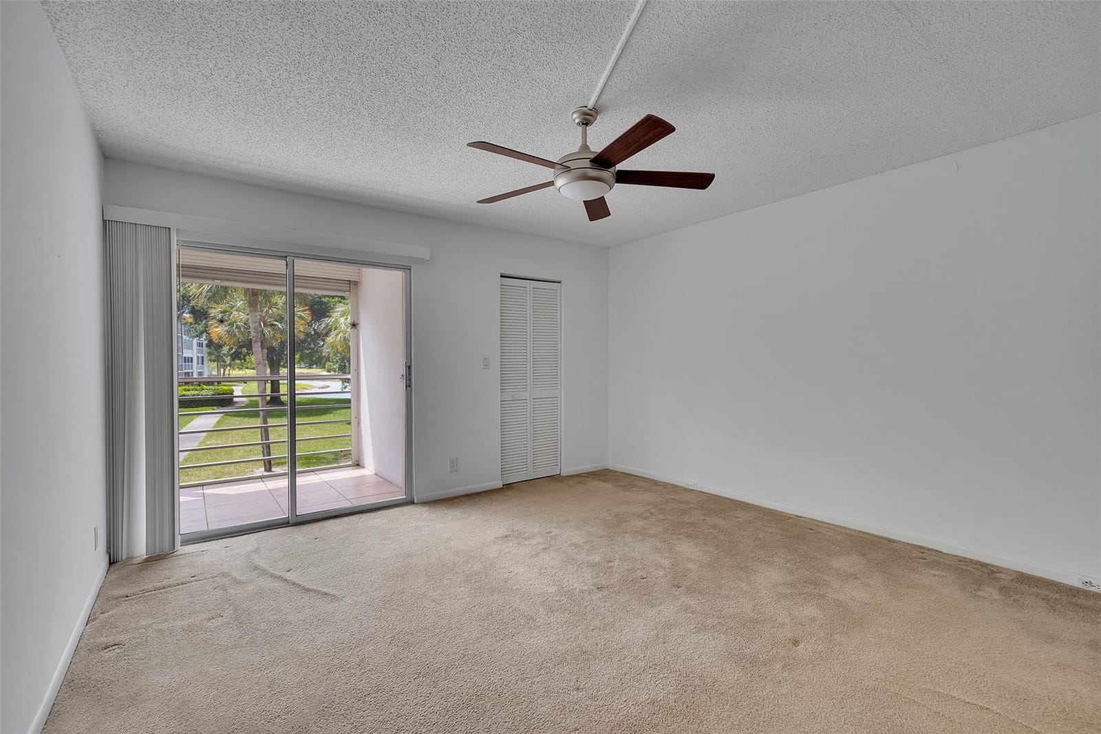 2903 Victoria Circle C2, Coconut Creek, FL 33066 photo 15