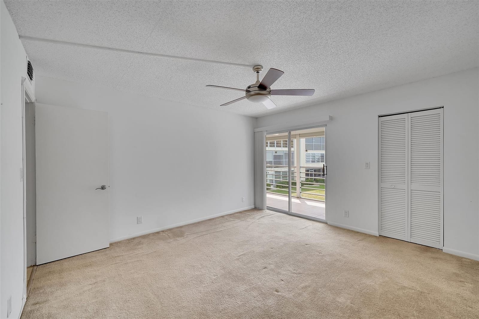 2903 Victoria Circle C2, Coconut Creek, FL 33066 photo 17