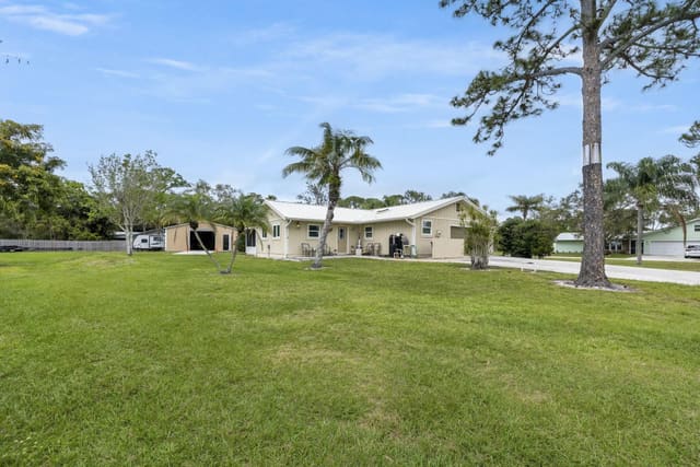 2103 SE Meadowbrook Road, sold in Martin Meadows, Stuart, FL