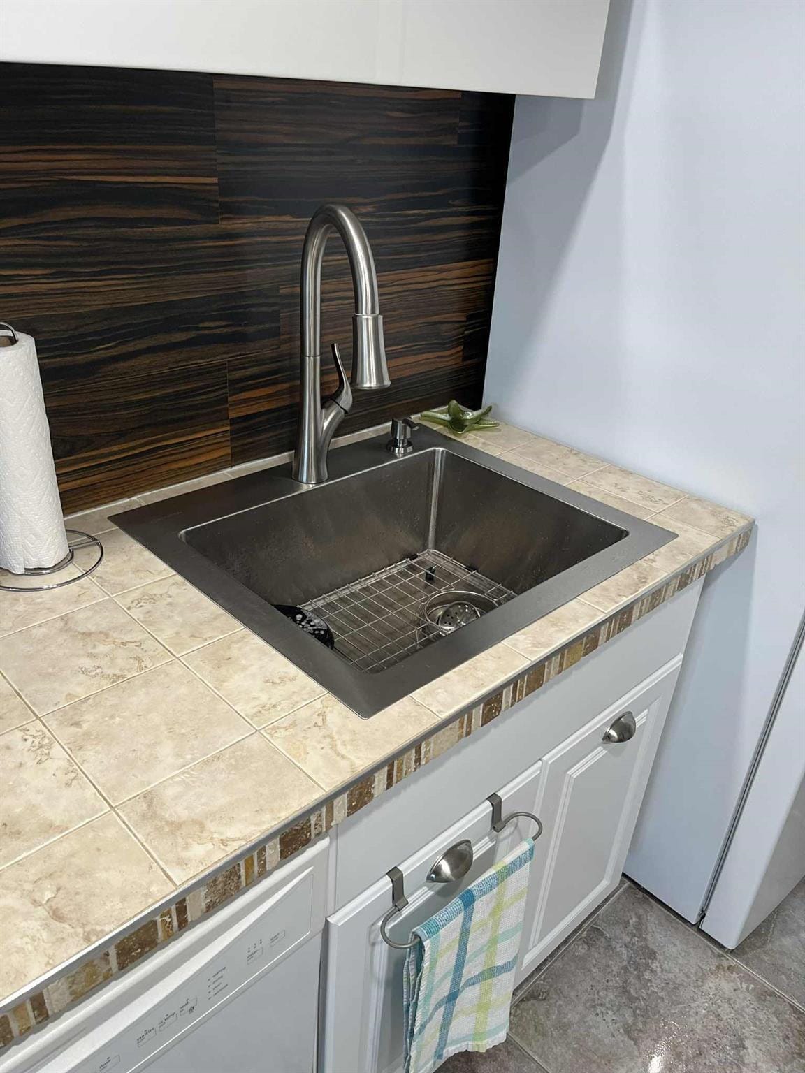 4770 NW 21st Street 405, Lauderhill, FL 33313 photo 8