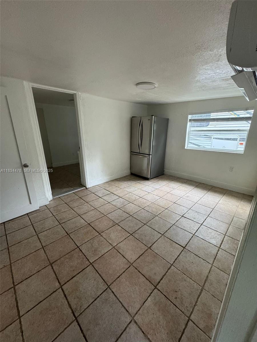 561 NE 159th Street, Miami, FL 33162 photo 11