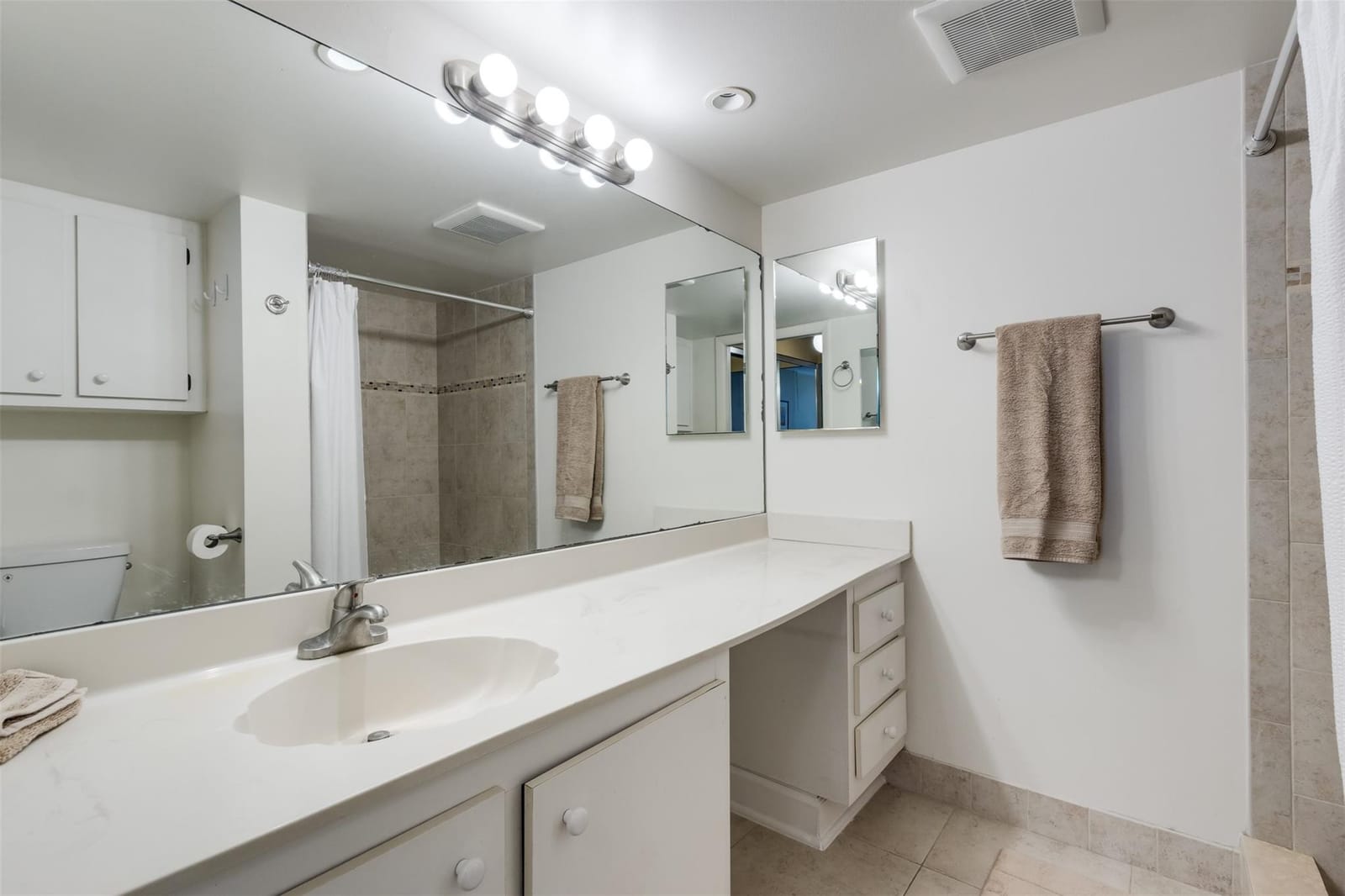 20 Royal Palm 202, Boca Raton, FL 33432 photo 25