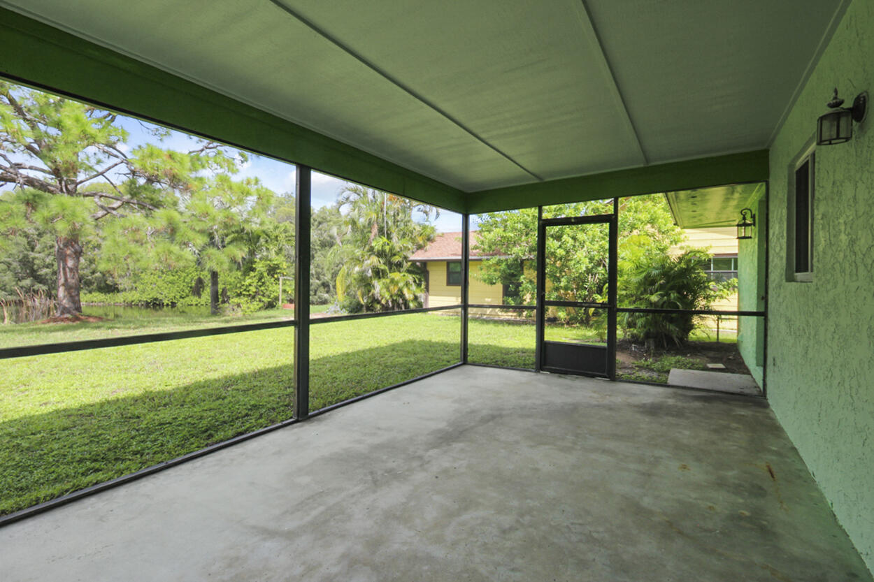 431 NE Julia Court, Jensen Beach, FL 34957 photo 12