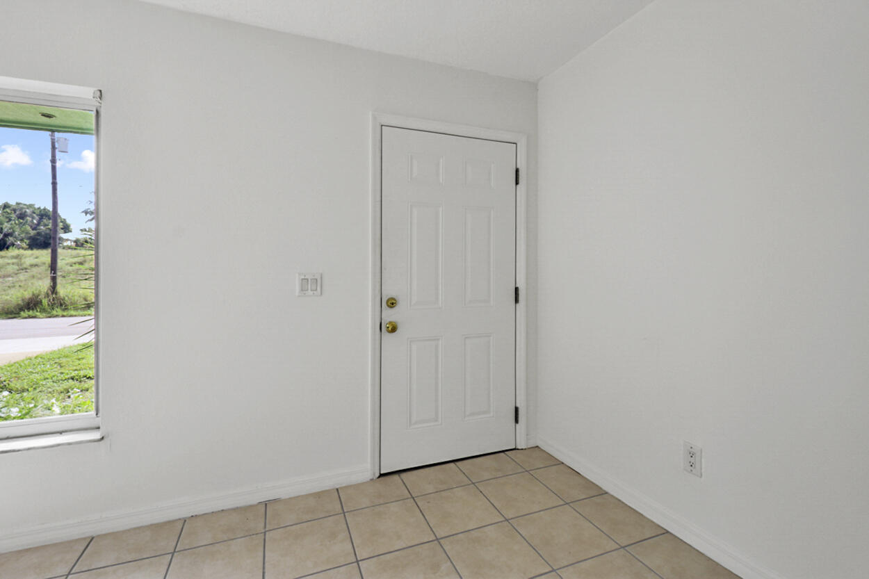 431 NE Julia Court, Jensen Beach, FL 34957 photo 17