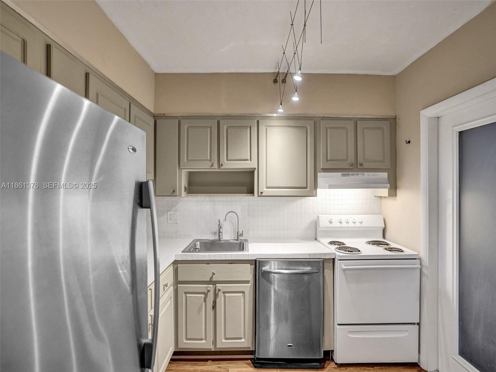 4900 Washington Street 203, Hollywood, FL 33021 photo 5