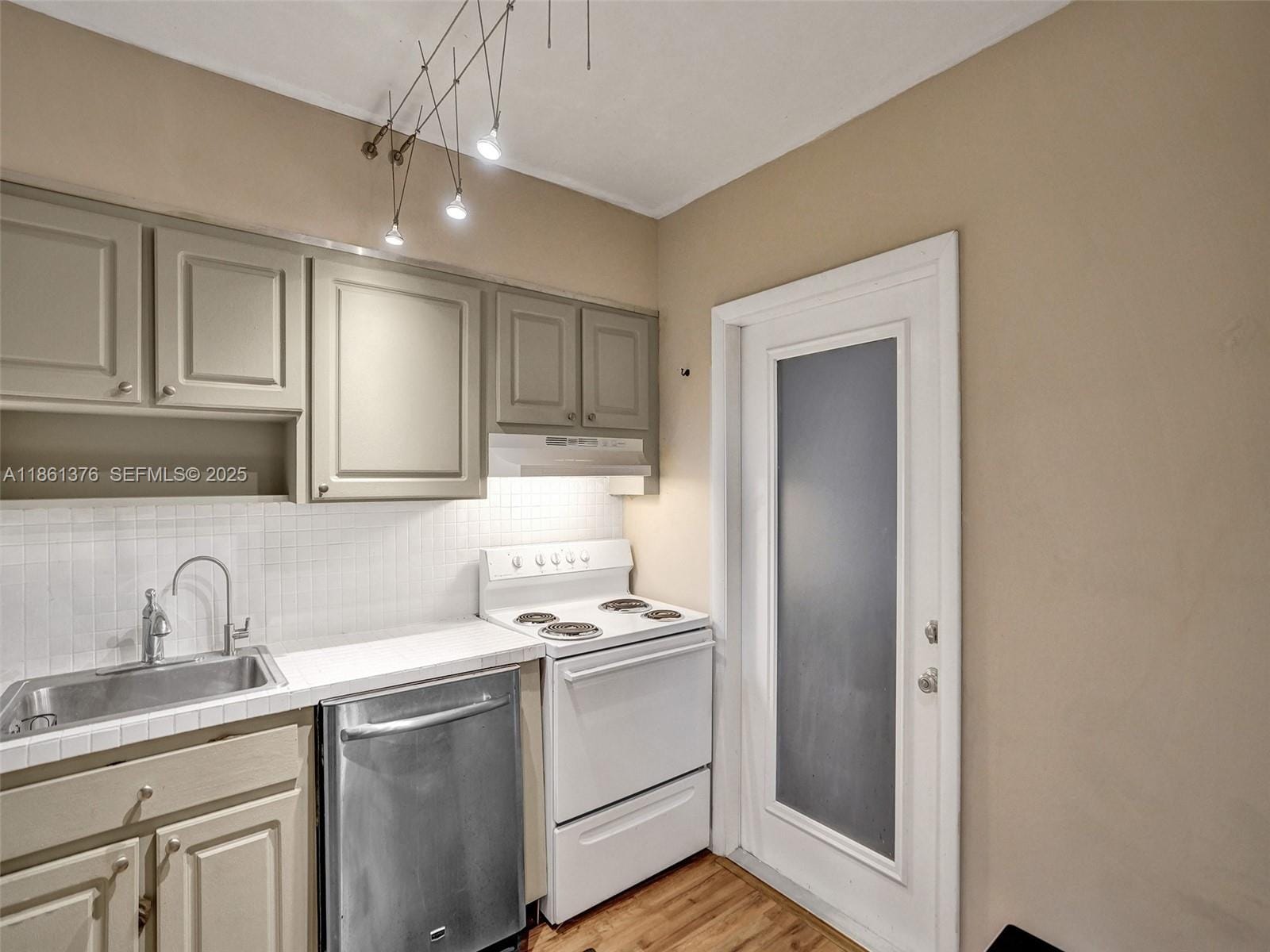 4900 Washington Street 203, Hollywood, FL 33021 photo 7