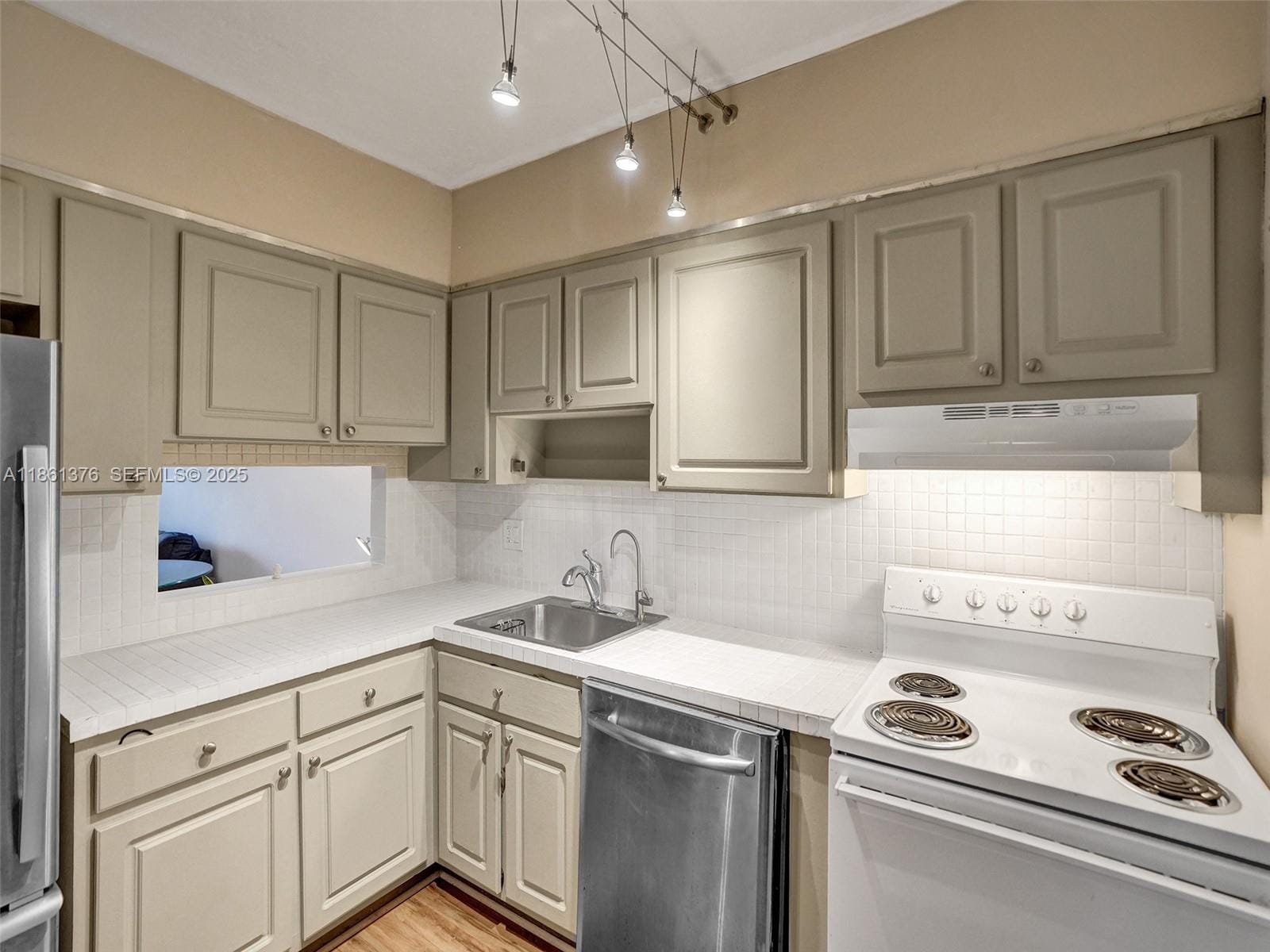 4900 Washington Street 203, Hollywood, FL 33021 photo 10