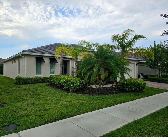 11359 SW Apple Blossom Trail, sold in Vitalia At Tradition, Port St Lucie, FL