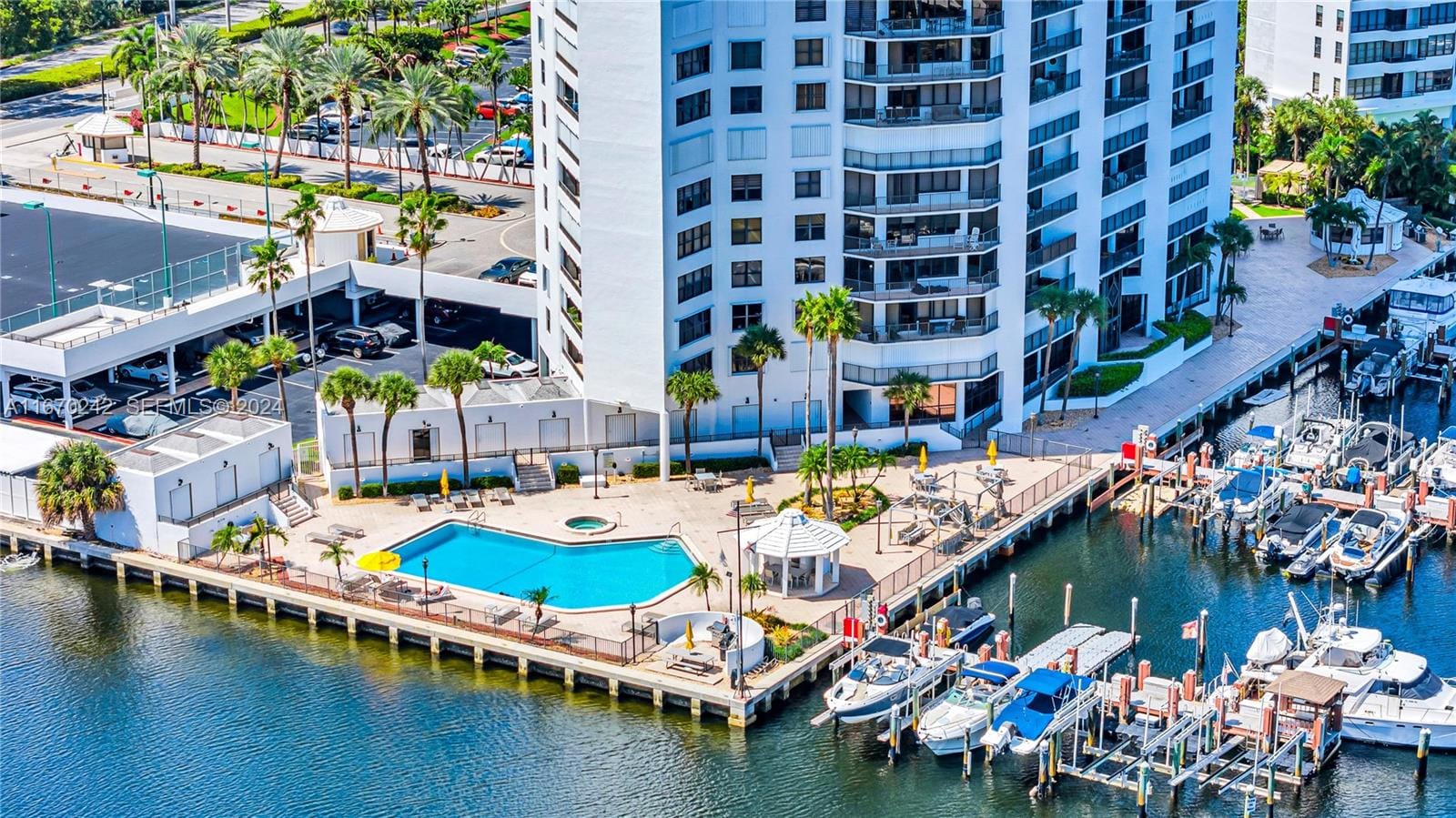 300 Three Islands Boulevard 815, Hallandale Beach, FL 33009 photo 22