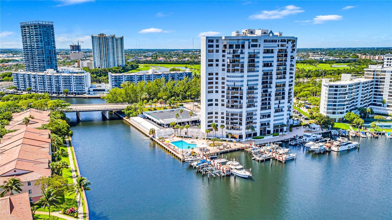 300 Three Islands Boulevard 815, Hallandale Beach, FL 33009 photo 23