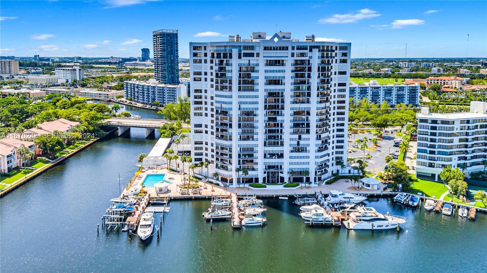 300 Three Islands Boulevard 815, Hallandale Beach, FL 33009 photo 24