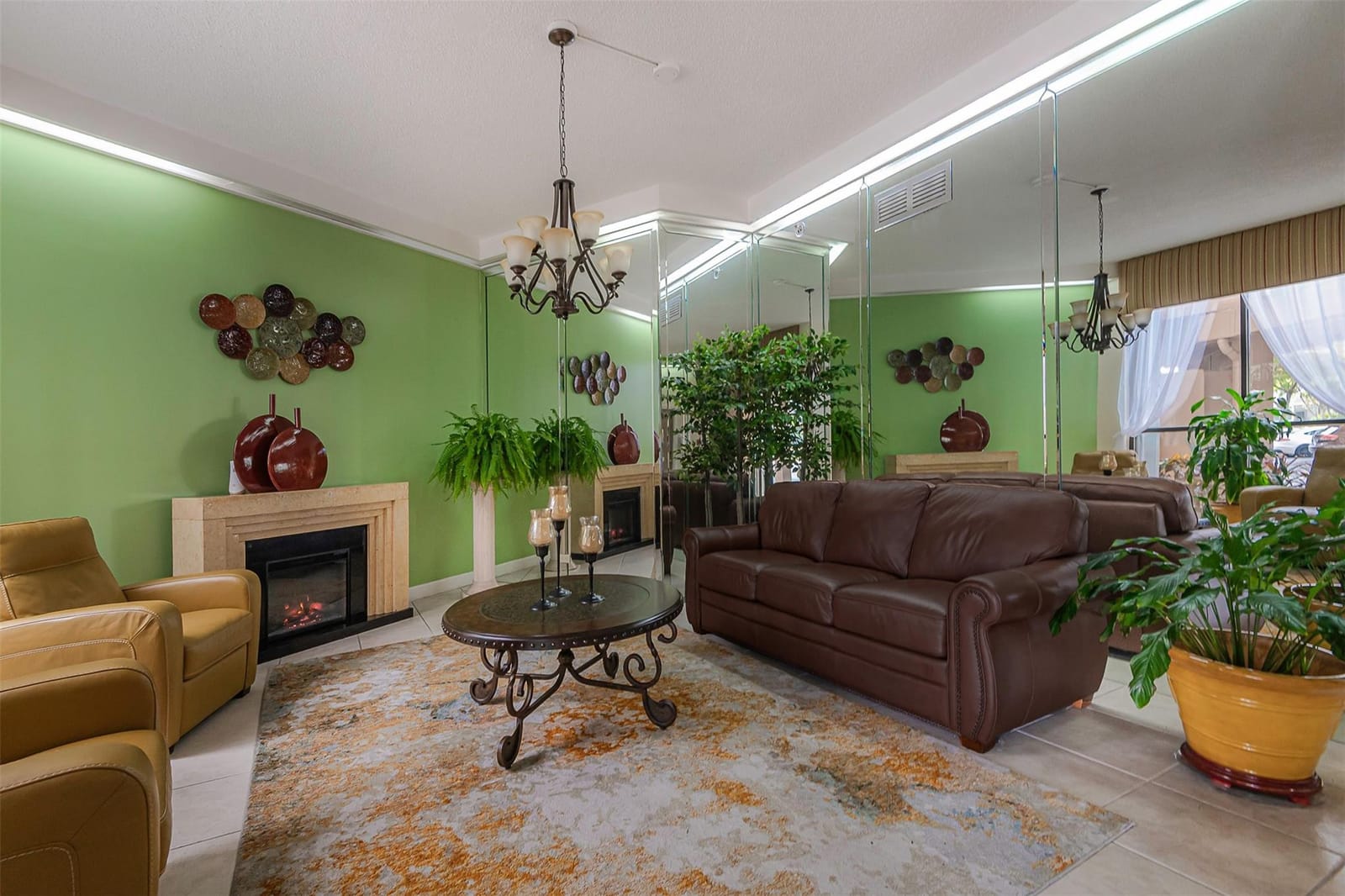 1100 Saint Charles Place 821, Pembroke Pines, FL 33026