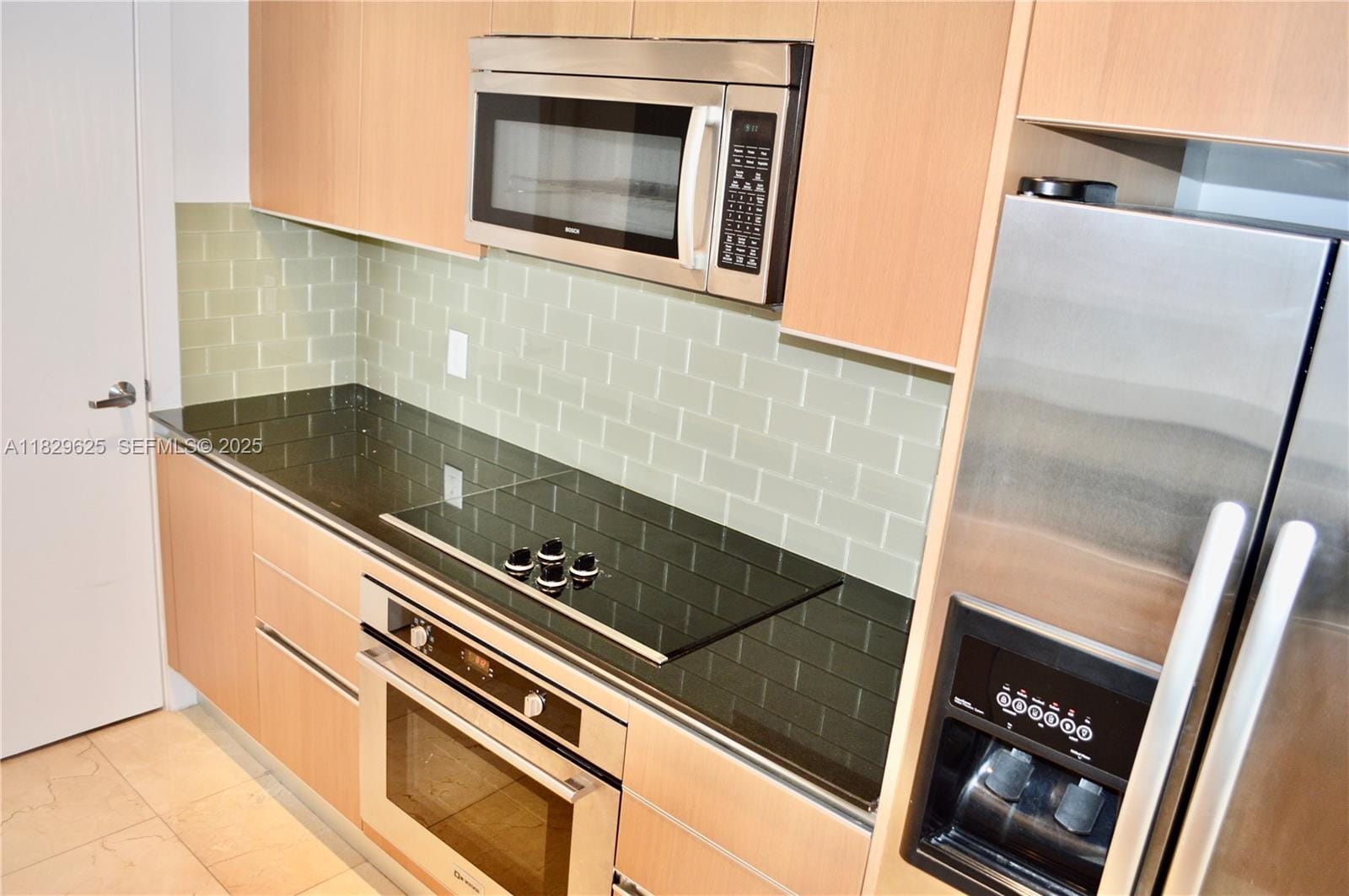 1060 Brickell Avenue 3705, Miami, FL 33131 photo 6