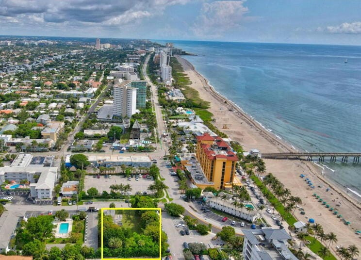 2070 NE 1st Street, Deerfield Beach, FL 33441 photo 2