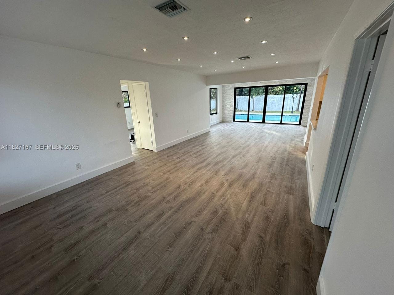 21410 NE 24th Court, Miami, FL 33180 photo 20