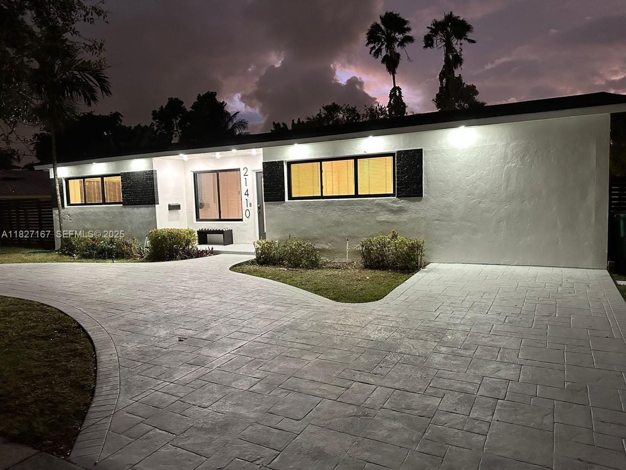 21410 NE 24th Court, Miami, FL 33180 photo 5