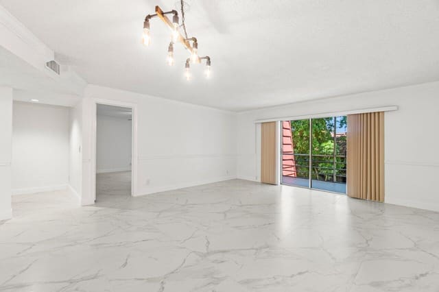 22615 SW 66th Avenue 310, Boca Raton, FL 33428