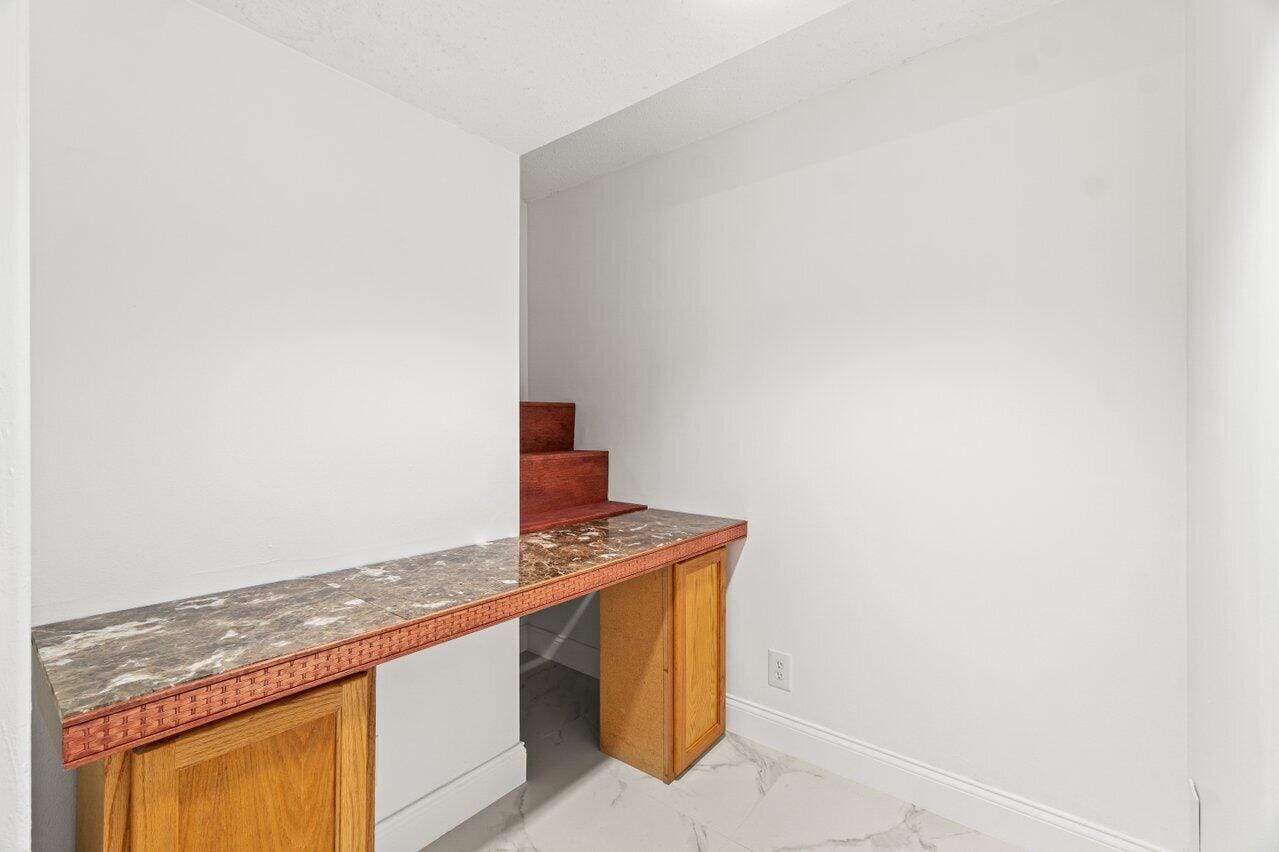 22615 SW 66th Avenue 310, Boca Raton, FL 33428 photo 16