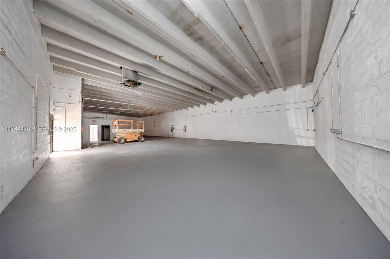 2145 W 60th Street — photo 12
