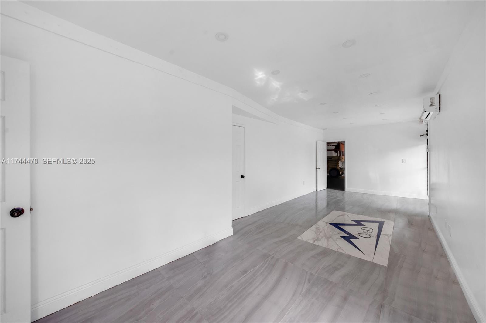 2145 W 60th Street — photo 5