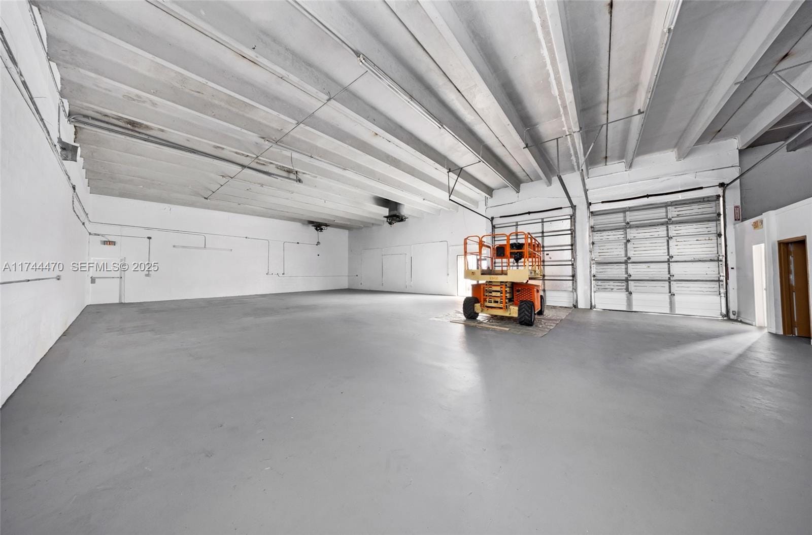 2145 W 60th Street — photo 9