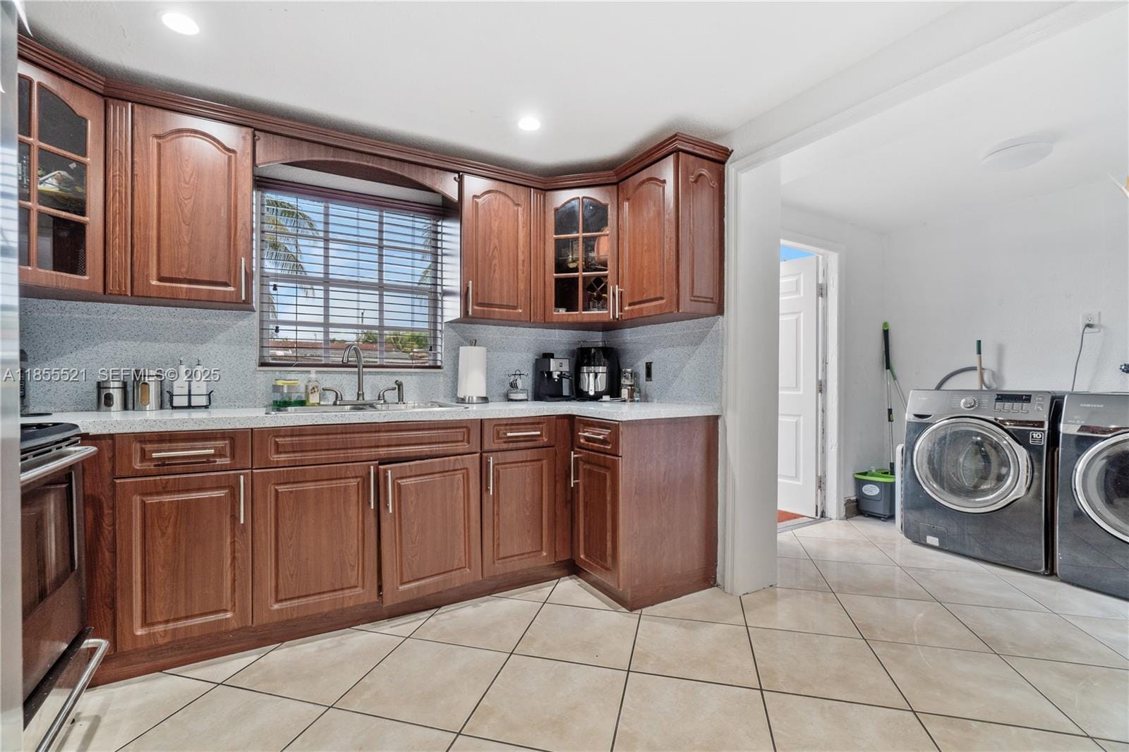 7230 NW 5th Street, Miami, FL 33126 photo 15