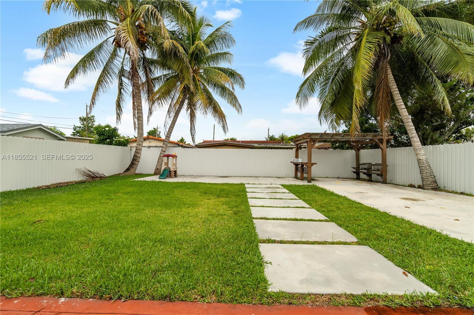 7230 NW 5th Street, Miami, FL 33126 photo 16