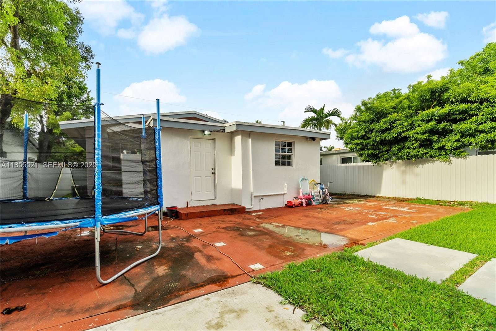 7230 NW 5th Street, Miami, FL 33126 photo 18
