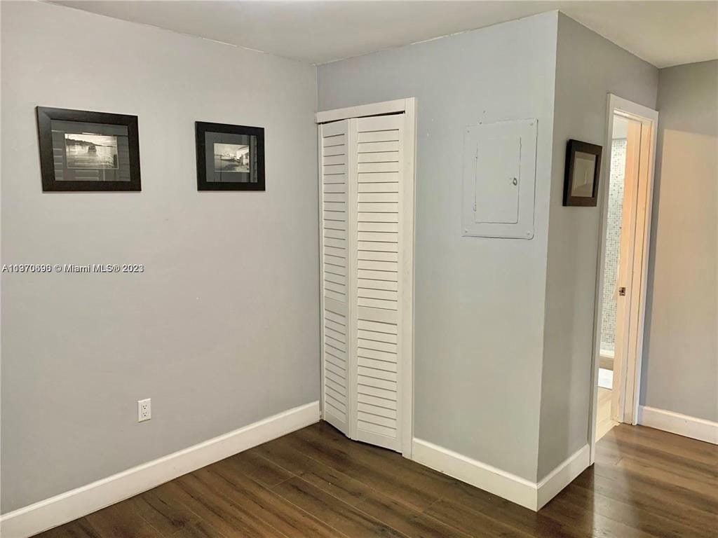 7230 Fairway Drive F8 — photo 5