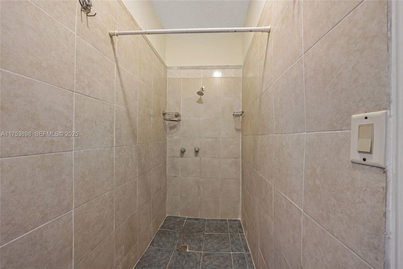 4727 NE 1st Court, Miami, FL 33137 photo 30