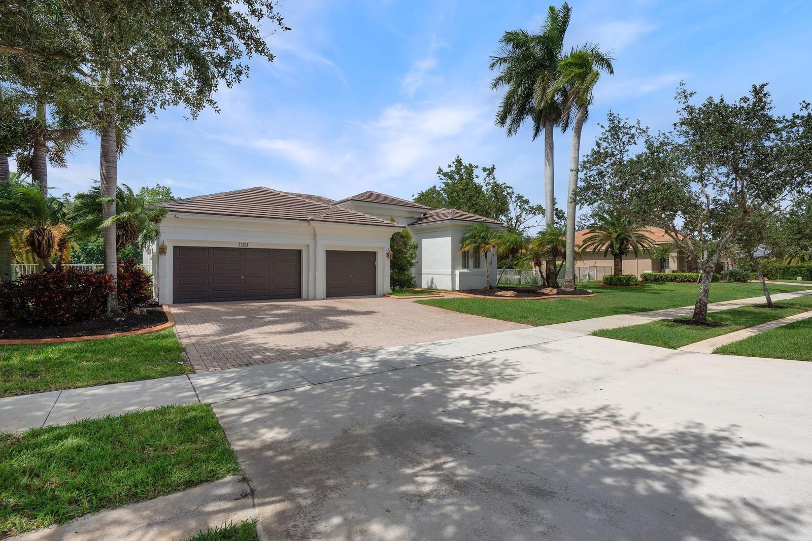 15651 SW 15 Street, Davie, FL 33326 photo 3