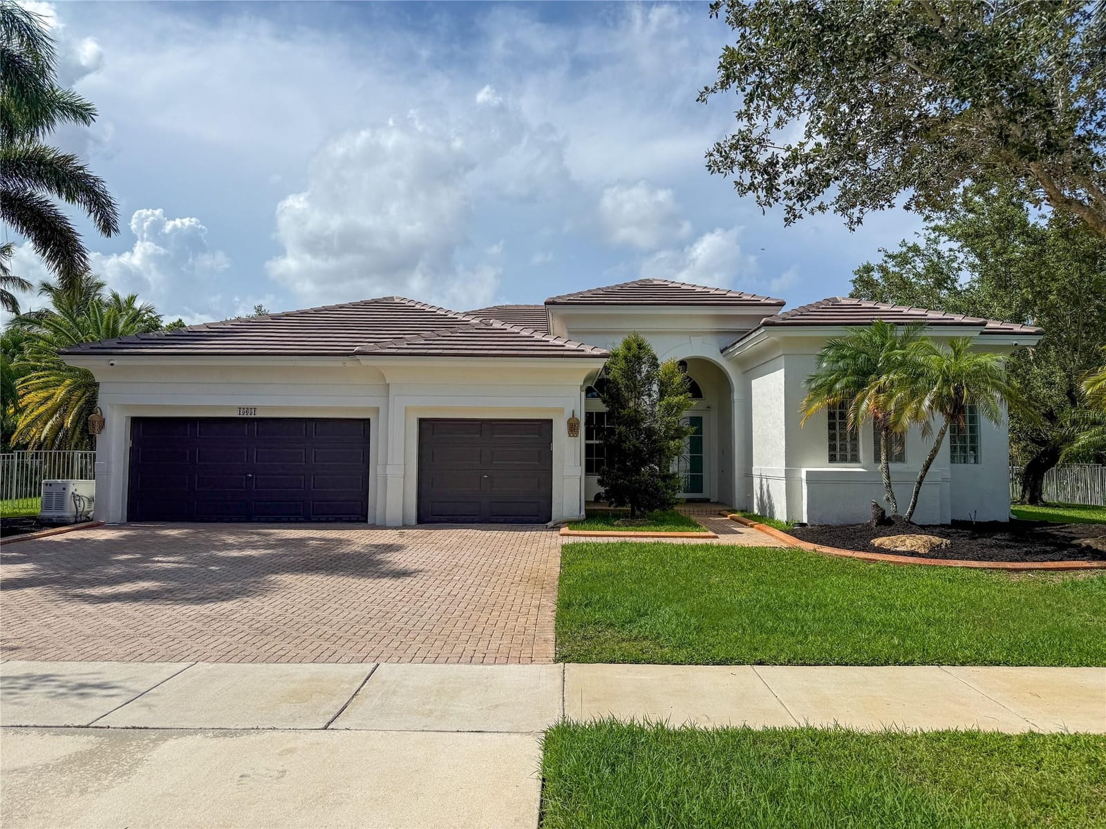 15651 SW 15 Street, Davie, FL 33326 photo 5
