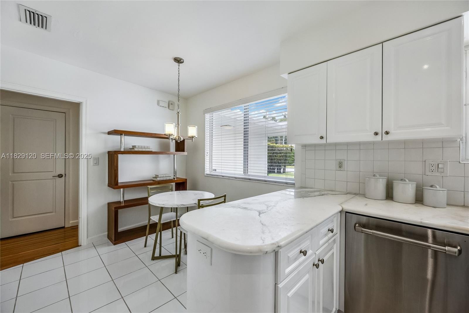 8811 Hawthorne Avenue, Surfside, FL 33154 photo 23