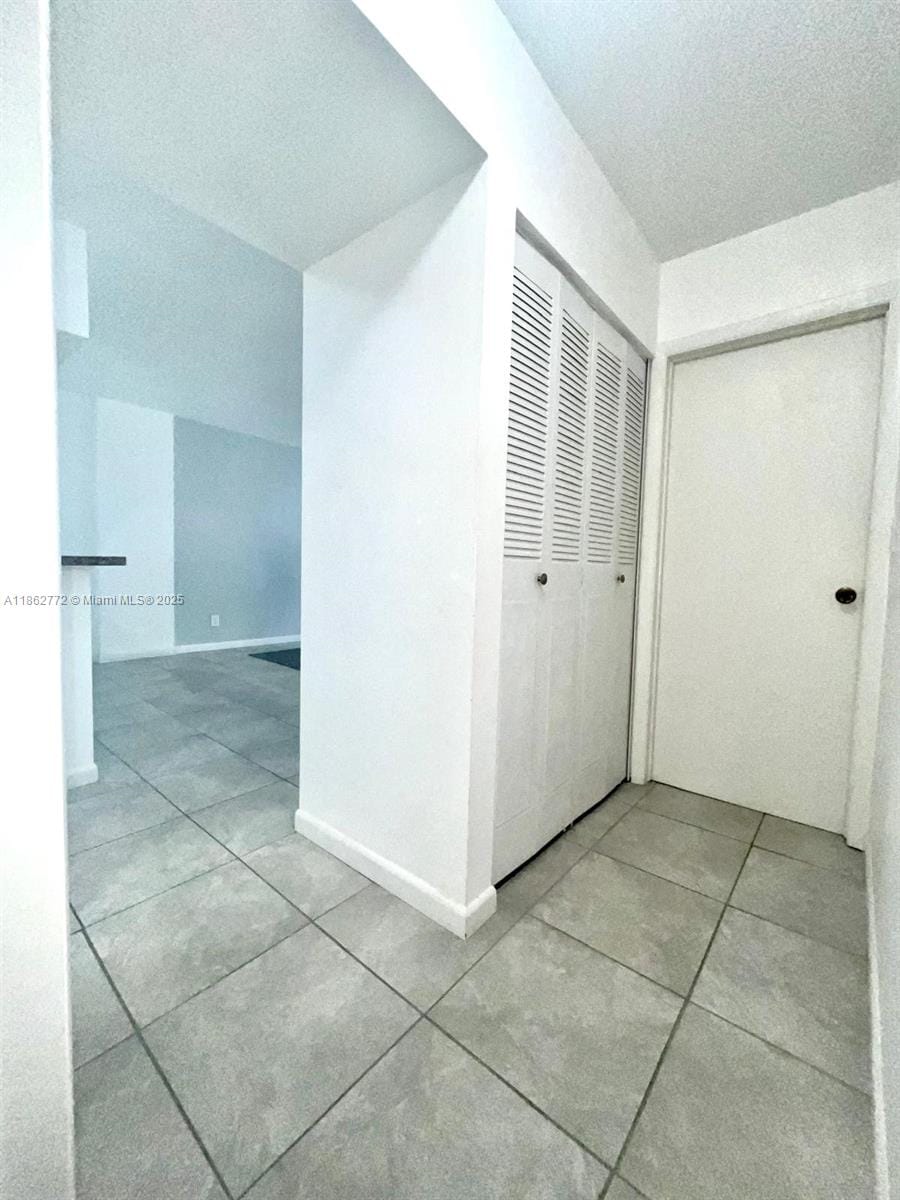 1465 NE 123rd Street 814 — photo 8