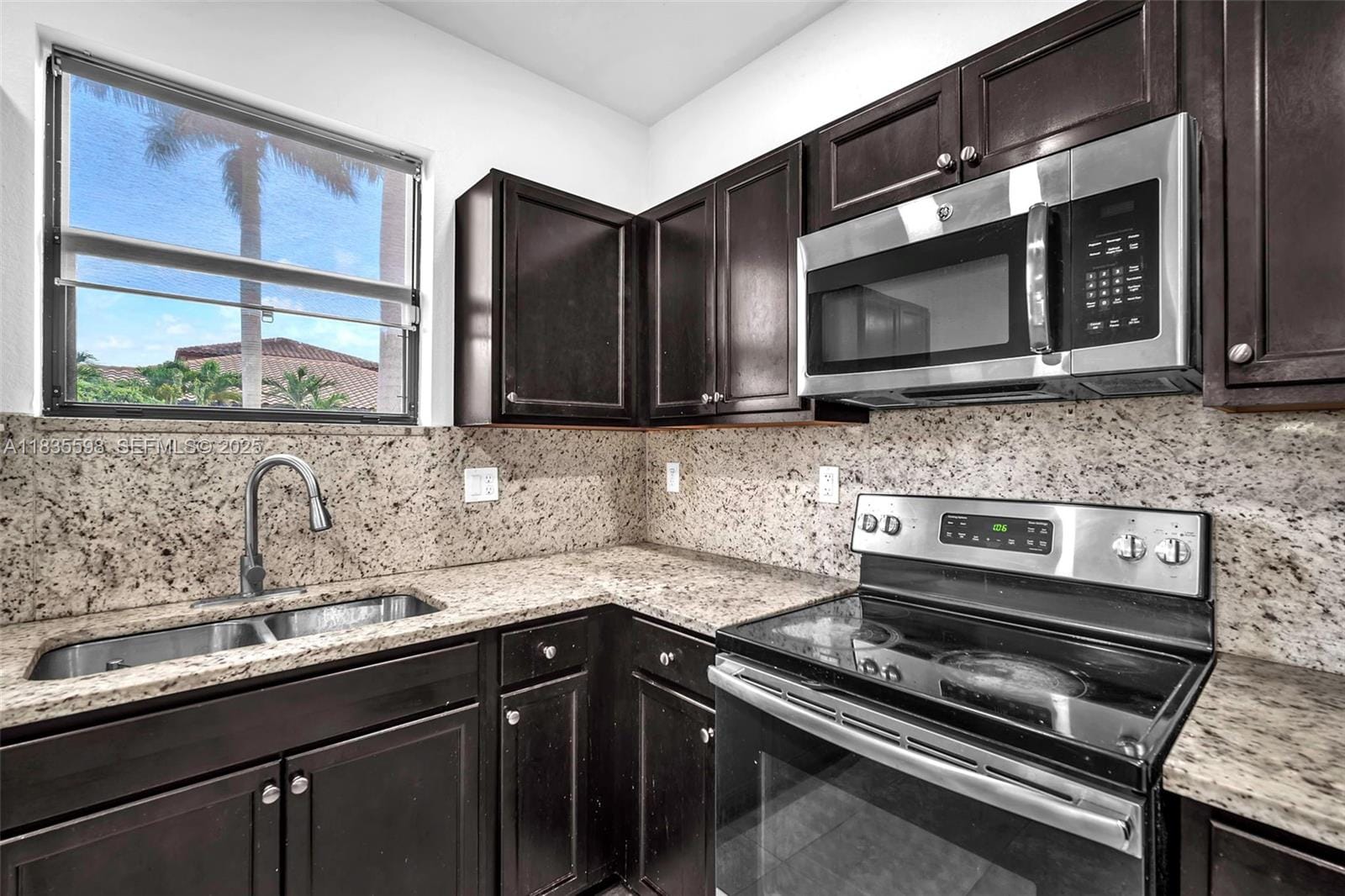 11601 SW 151st Place, Miami, FL 33196 photo 11