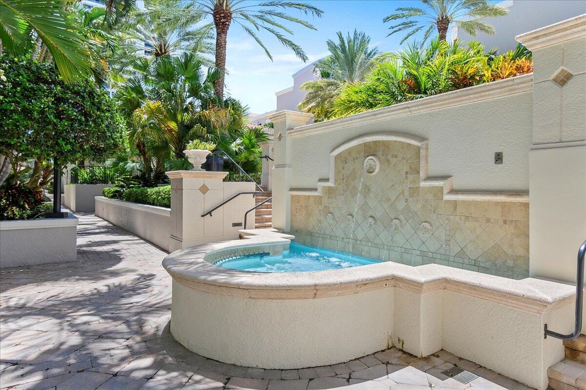 600 S Dixie Highway 535, West Palm Beach, FL 33401 photo 18