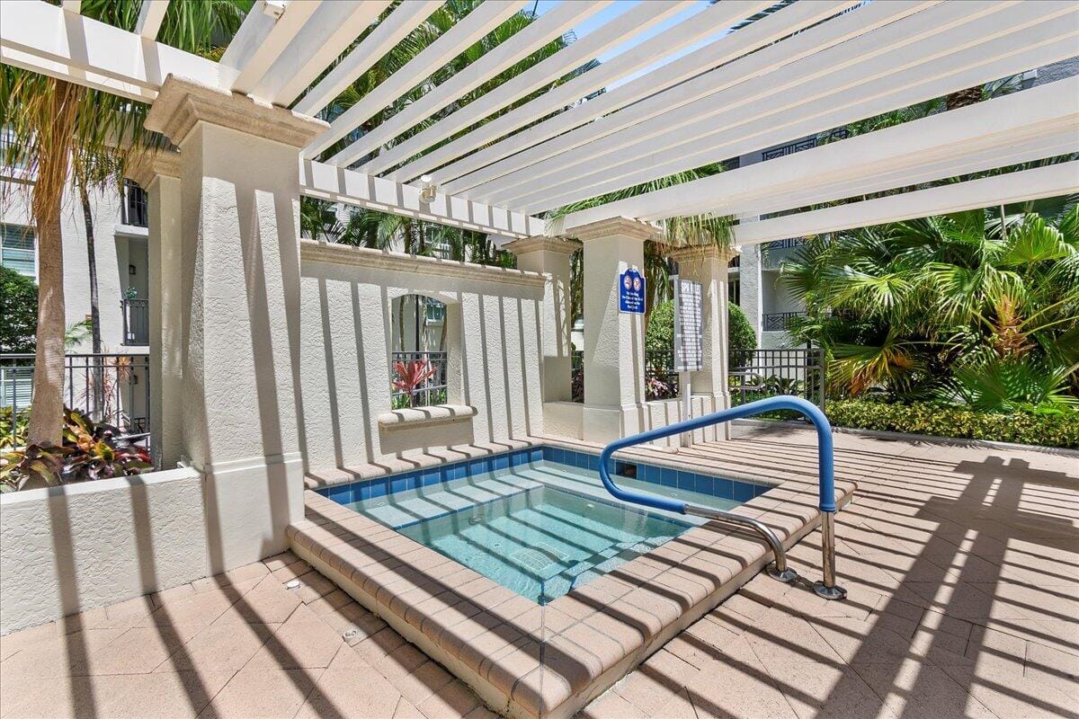 600 S Dixie Highway 535, West Palm Beach, FL 33401 photo 20
