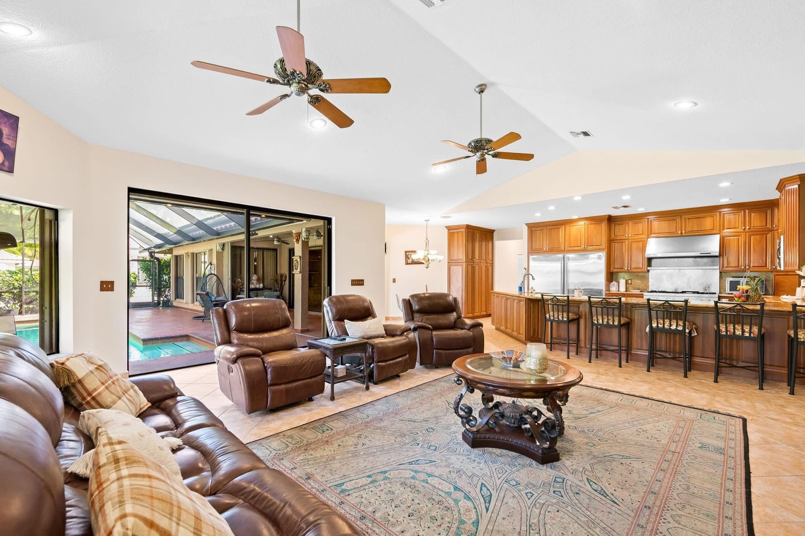 1935 Las Colinas Way — photo 10