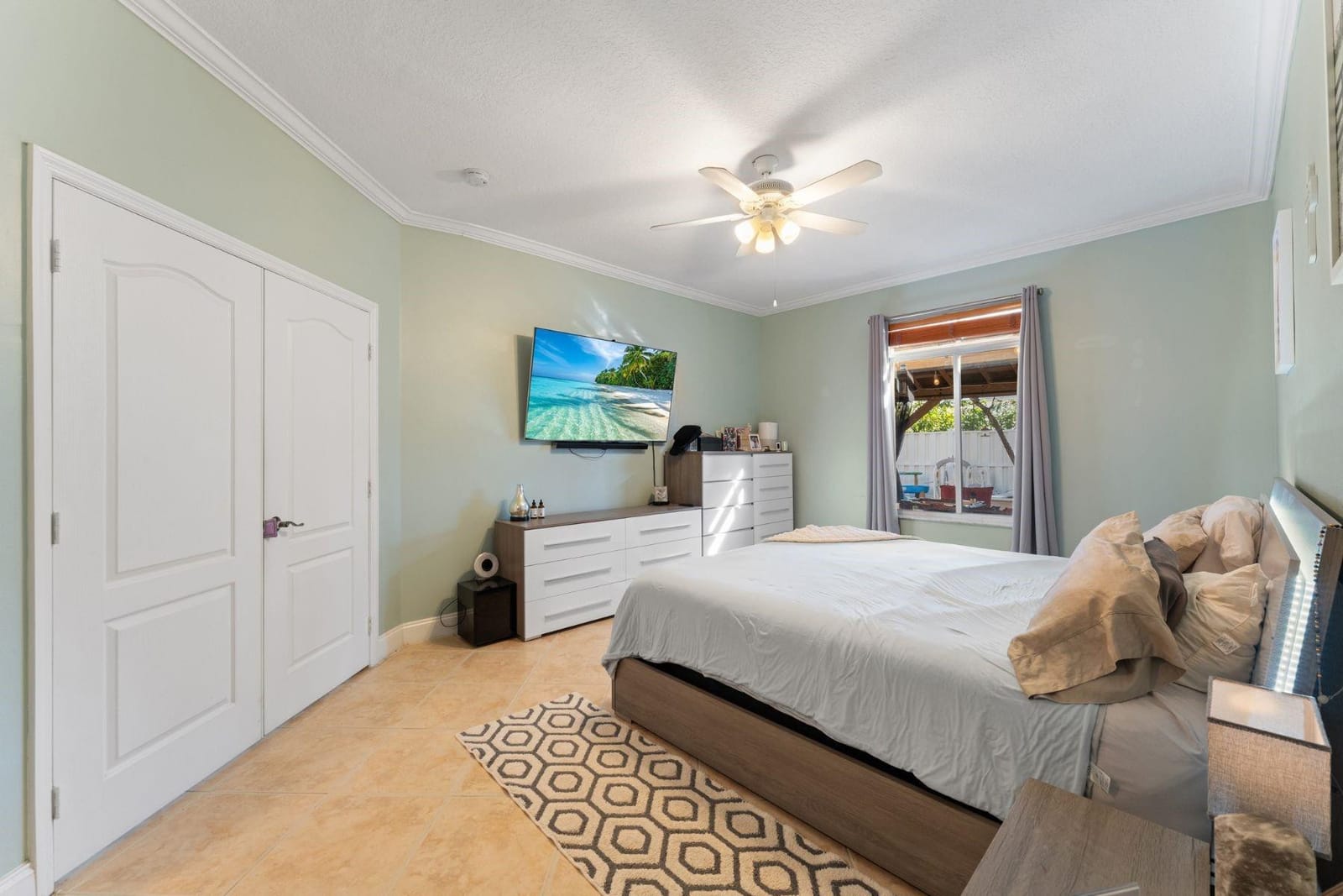 19452 SW 68th Street, Pembroke Pines, FL 33332 photo 11
