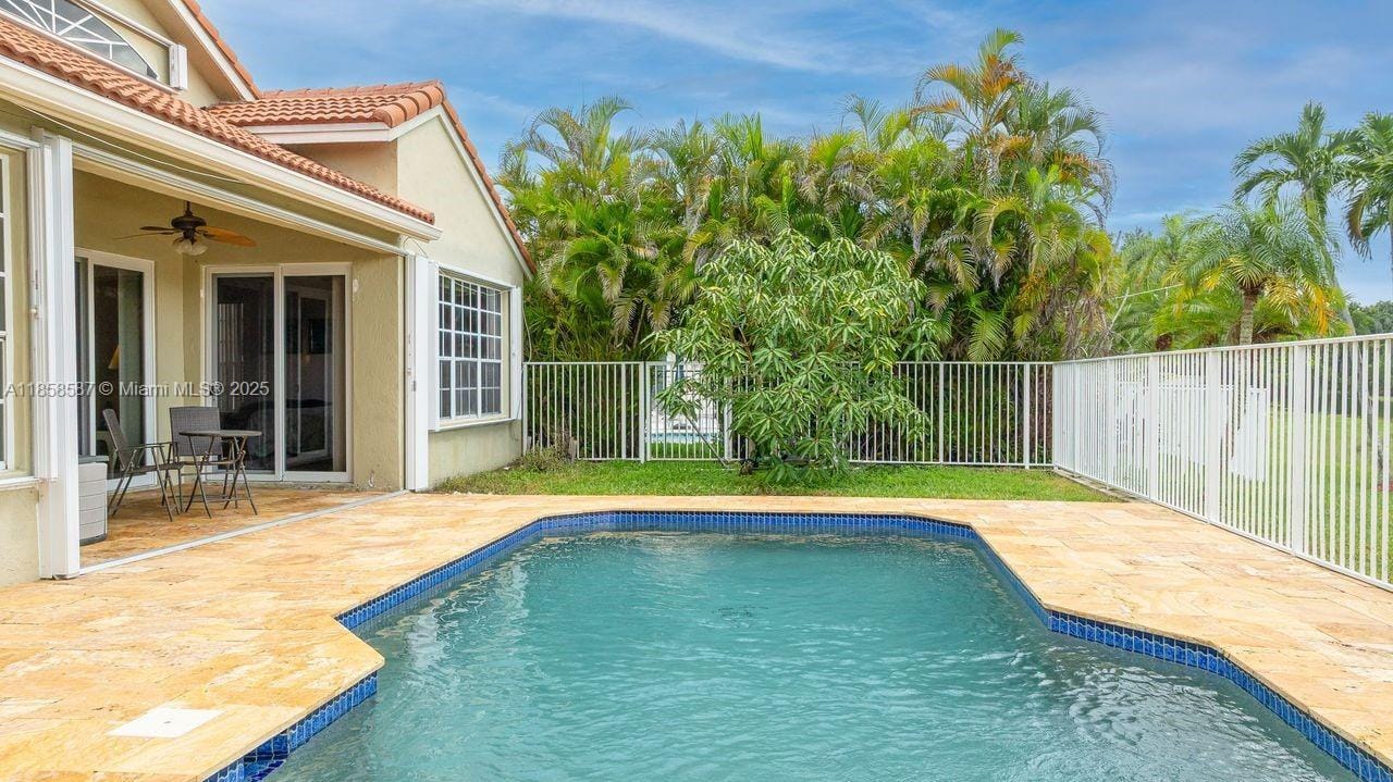 720 Verona Lake Drive, Weston, FL 33326 photo 22