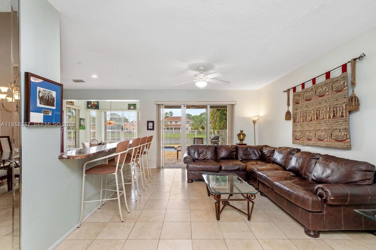 720 Verona Lake Drive — photo 6
